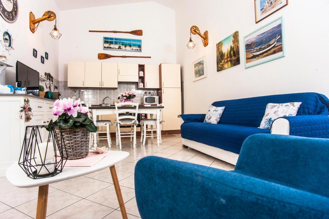 פולה Casa Vacanze Luna מראה חיצוני תמונה